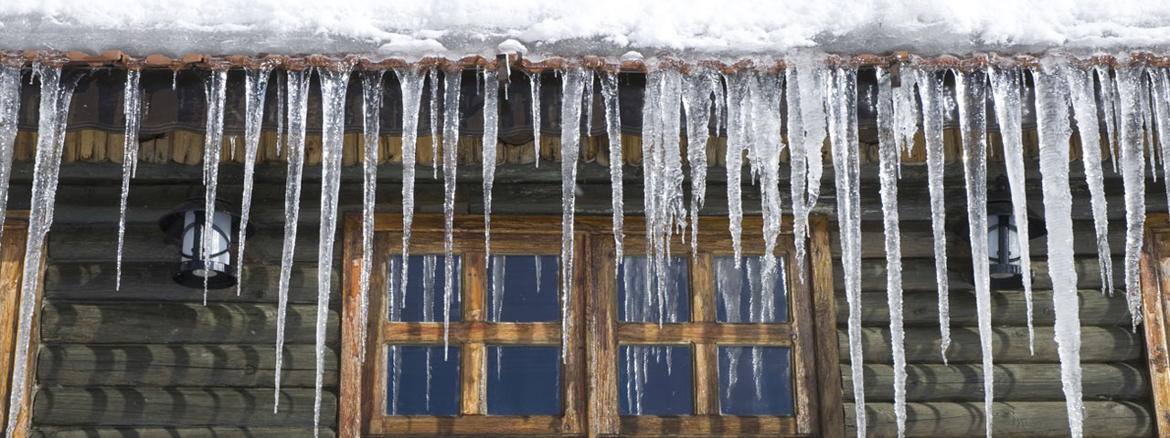 spray foam prevents ice dams by providing proper insulation in Oakville attic spaces